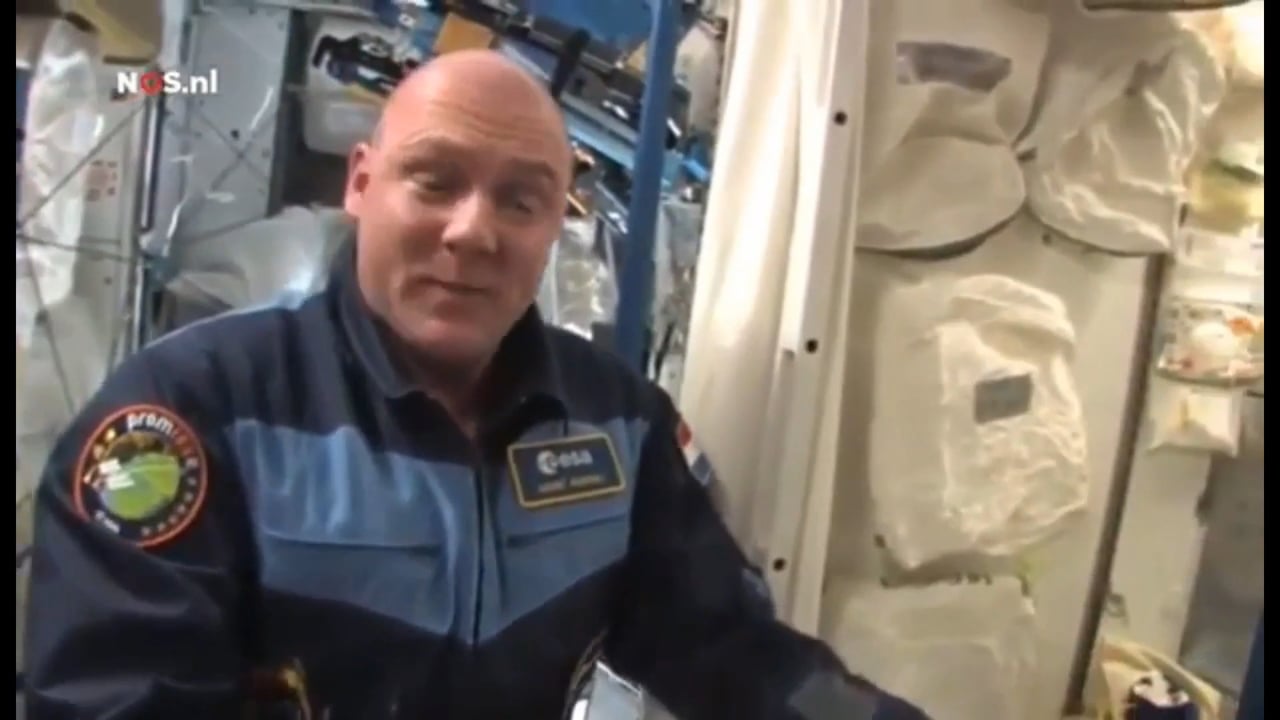 Andre Kuipers Drops ISS Loose Screw NASA Zero-G Hoax...