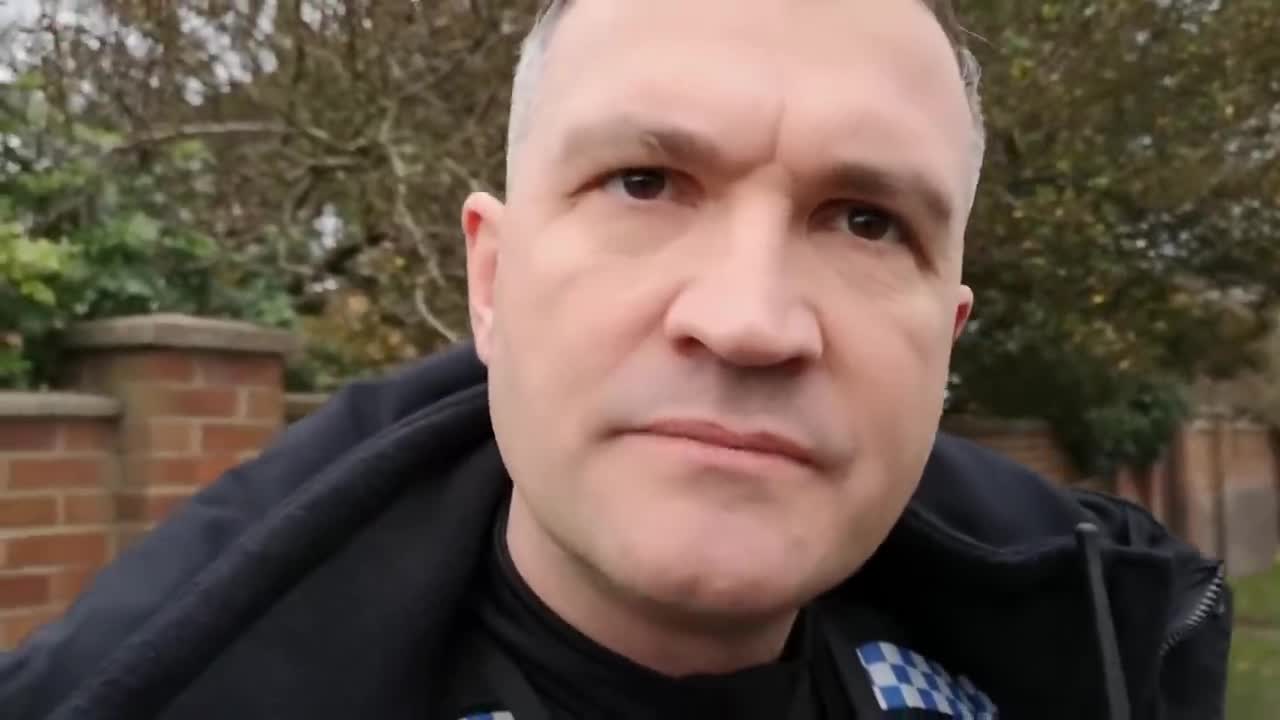 Policeman Confronts Cyclist Over Wearing Mask